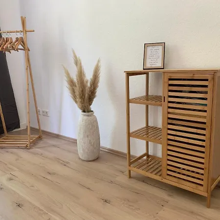 Apartamento Bright & For 4 Incl Workspace *