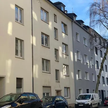 Bright & For 4 Incl Workspace