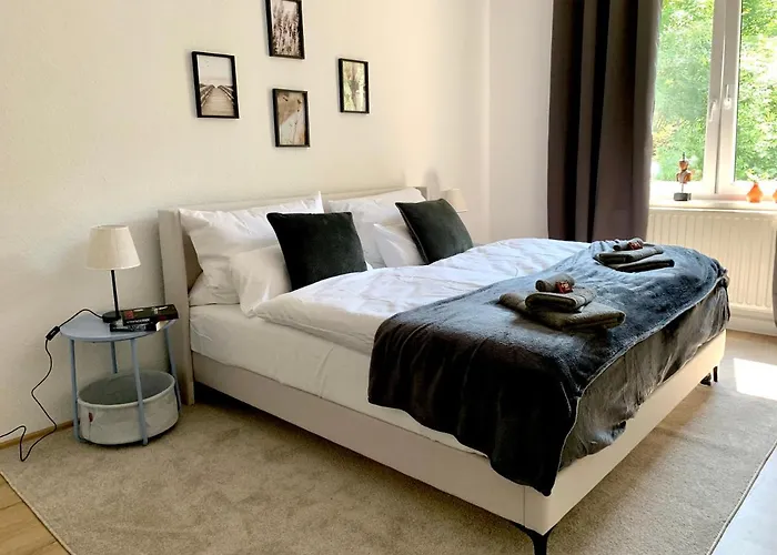 Bright & For 4 Incl Workspace Apartamento *