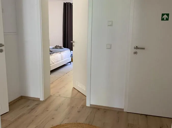 Lejlighed Bright & For 4 Incl Workspace