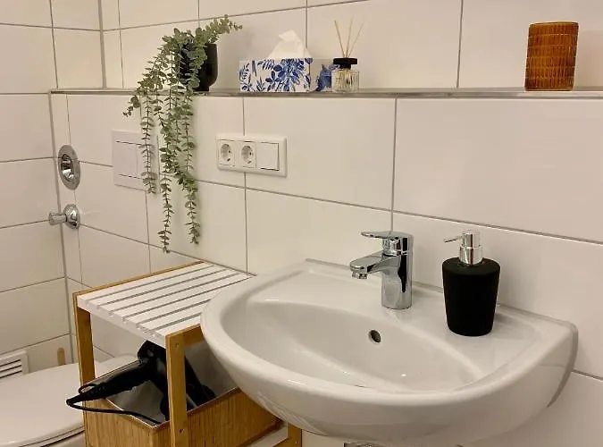 Lejlighed Bright & For 4 Incl Workspace