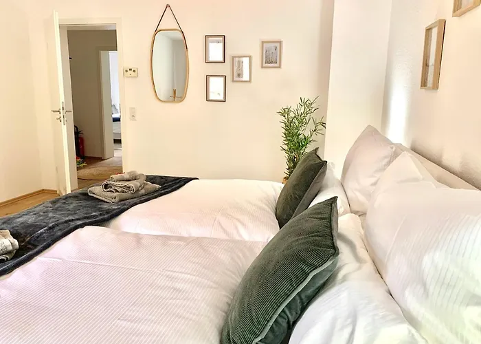 Apartamento Bright & For 4 Incl Workspace