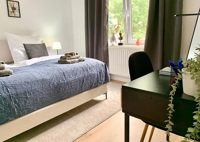 Bright & For 4 Incl Workspace Bochum